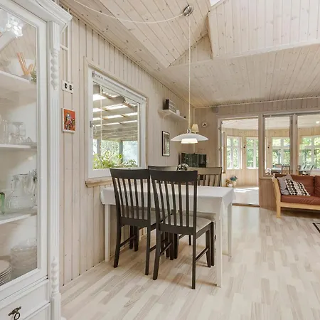 Holiday home 4 Bedroom Beautiful In Skjern