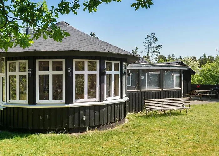 4 Bedroom Beautiful In