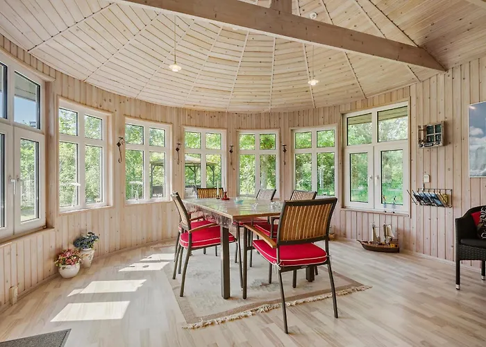 4 Bedroom Beautiful In Tatil Evi Skjern